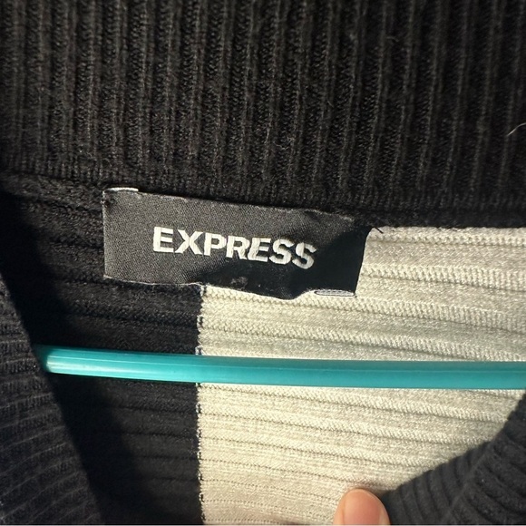 Womens EXPRESS black And White Long Sleeve Sweater - Picture 5 of 9